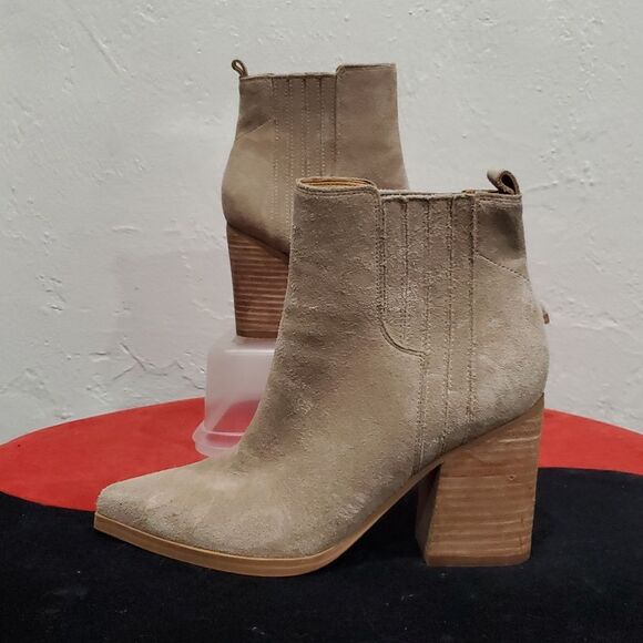 Marc Fisher Oshay Pointed Toe Bootie In Cloud Suede - 62  Marc Fisher Oshay Women\'s Tan Suede Ankle Boots Size 8